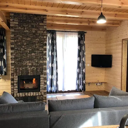 山林小屋 12 *